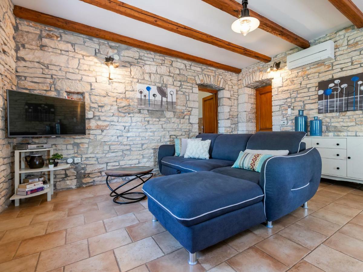 Holiday Home Poli Murvu By Interhome Sveti Petar u Sumi Buitenkant foto